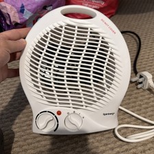 Rainberg 2KW Heizlüfter mit 2